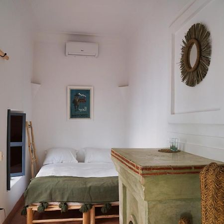 Riad L'Echappee, En Exclusivite, 5 Chambres Marrakesh Exterior photo